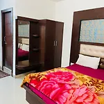 Hotel Blue Bird By Br